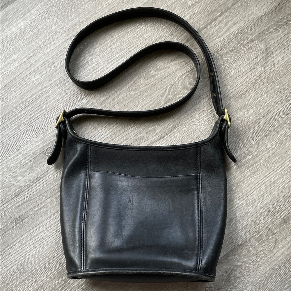 Vintage Coach slim legacy duffle Black Leather Crossbody Bag with Gold Hardware